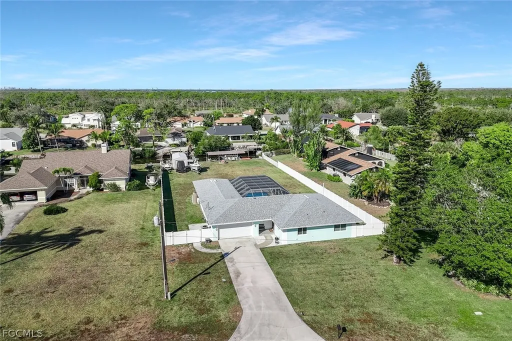 20580 Park Place Estero FL 33928