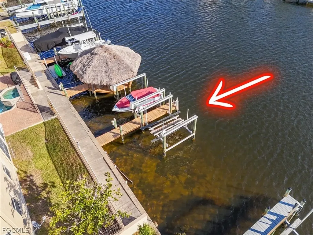 1624 Beach Parkway Cape Coral FL 33904