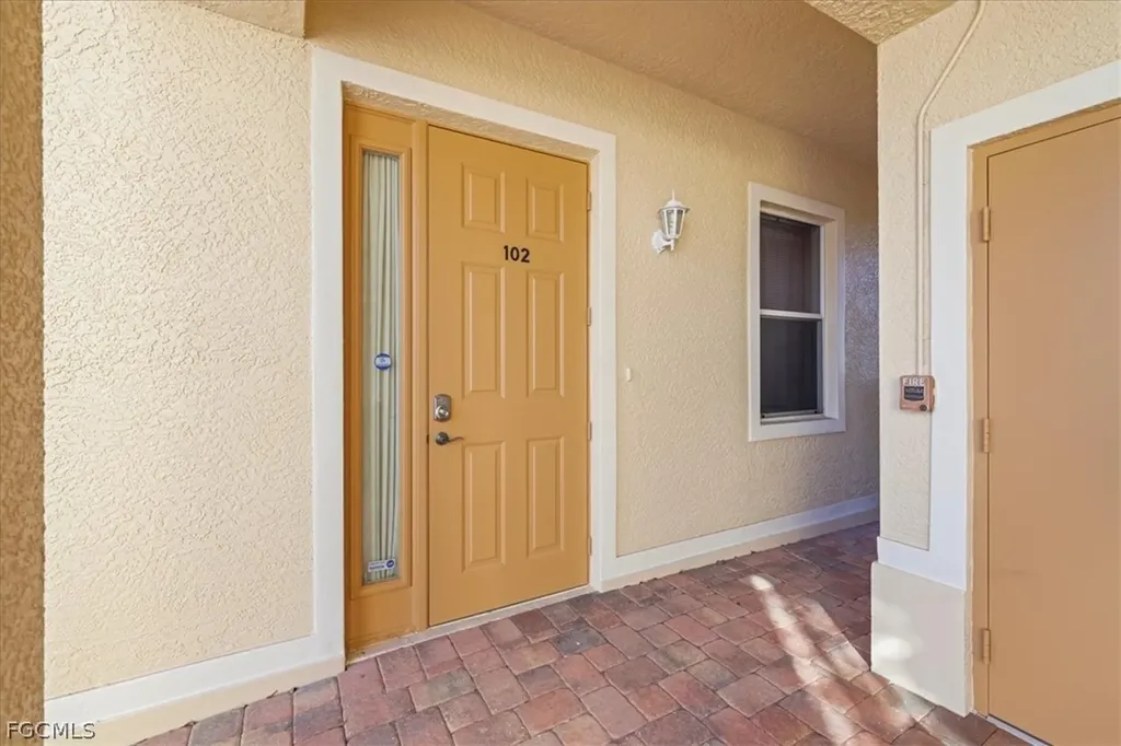1624 Beach Parkway Cape Coral FL 33904