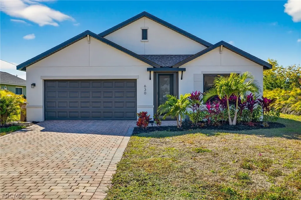630 SW 11th Place Cape Coral FL 33991
