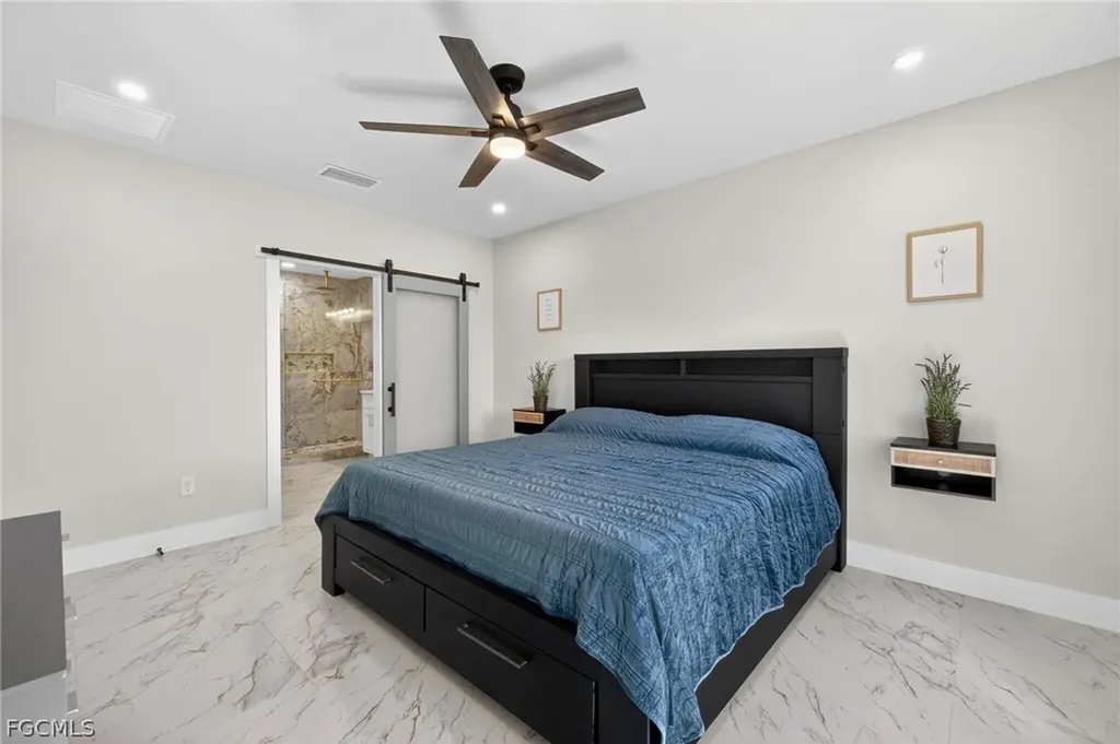 630 SW 11th Place Cape Coral FL 33991