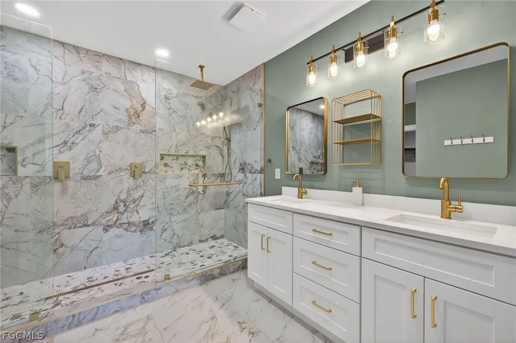 630 SW 11th Place Cape Coral FL 33991