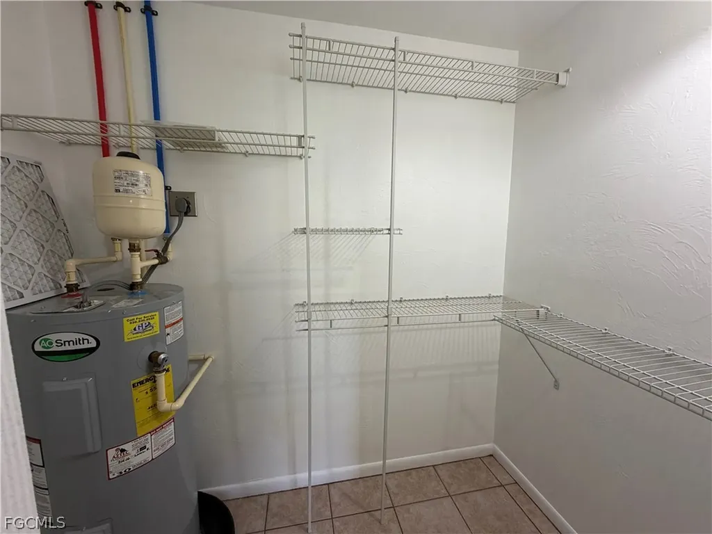 3417 SW Santa Barbara Place Cape Coral FL 33914