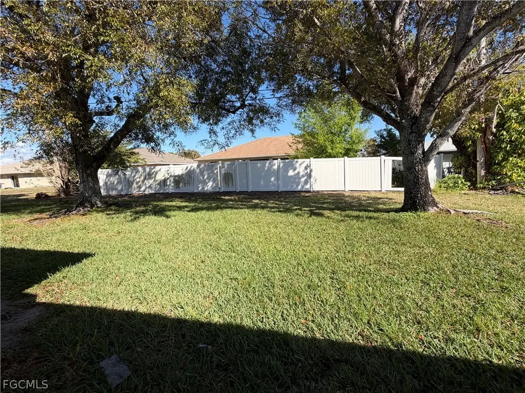 3417 SW Santa Barbara Place Cape Coral FL 33914
