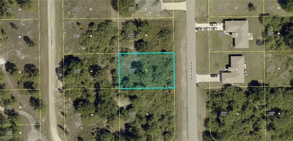 426 Mcarthur Boulevard Lehigh Acres FL 33974