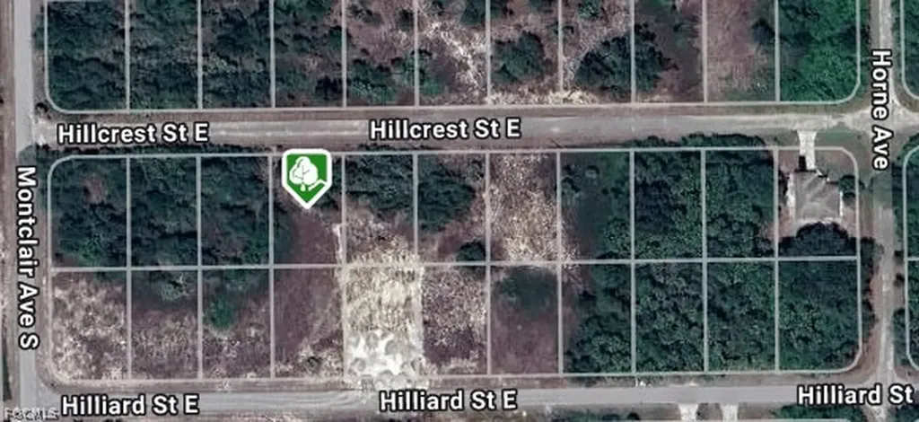 1216 Hillcrest Street E Lehigh Acres FL 33974