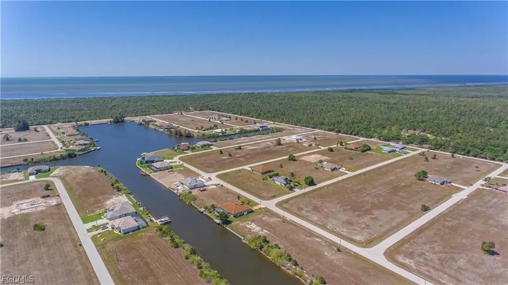 4110 NW 39th Lane Cape Coral FL 33993