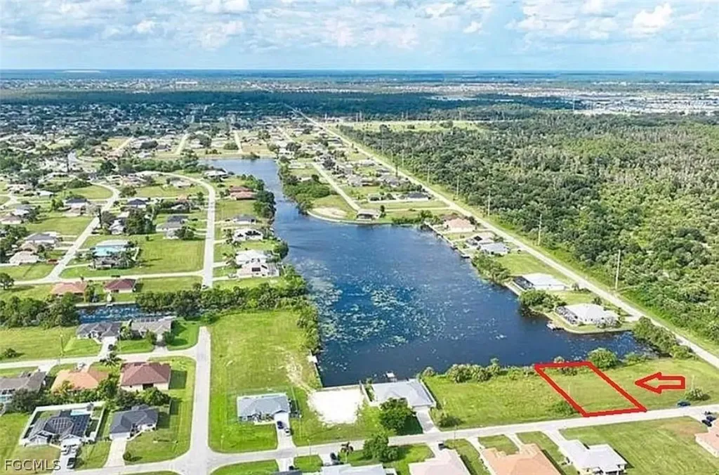 2321 NE 17th Street Cape Coral FL 33909