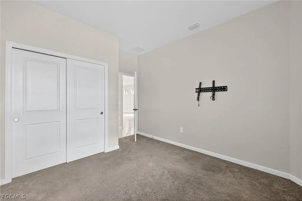 16669 Rolling Rock Boulevard Alva FL 33920