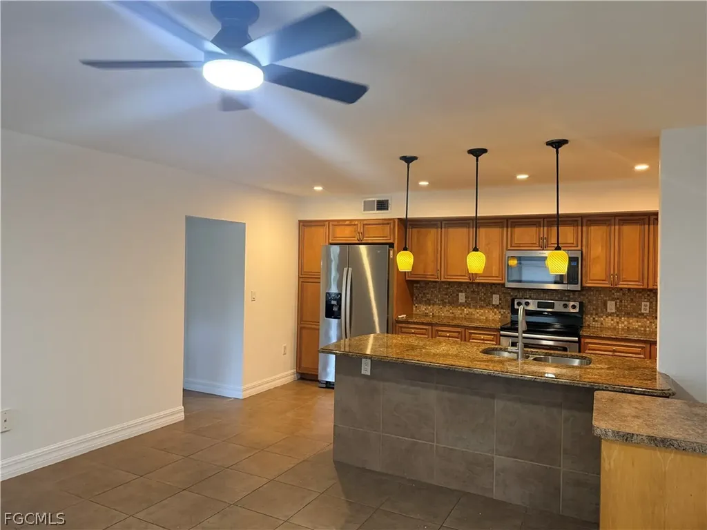 12750 Equestrian Circle Fort Myers FL 33907