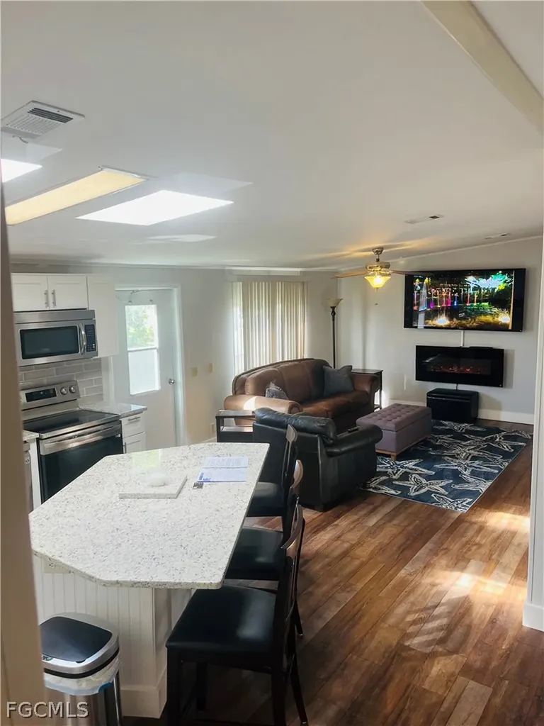 173 Belle Isle Circle Naples FL 34112