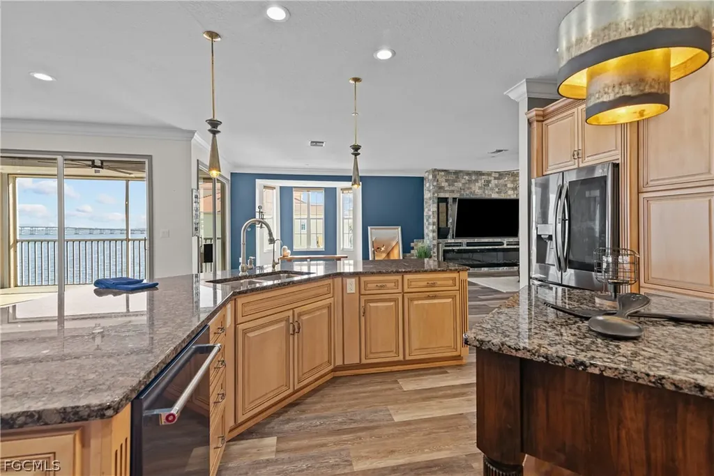 4235 SE 20th Place Cape Coral FL 33904