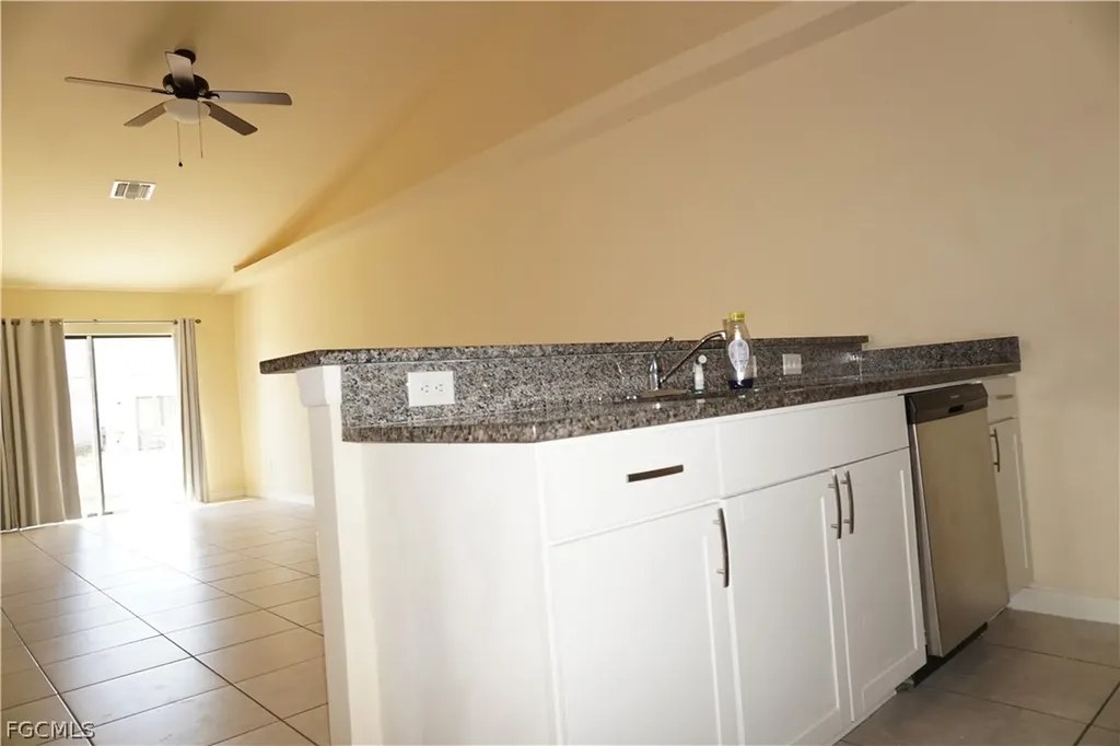 1314/1316 Country Club Boulevard Cape Coral FL 33990
