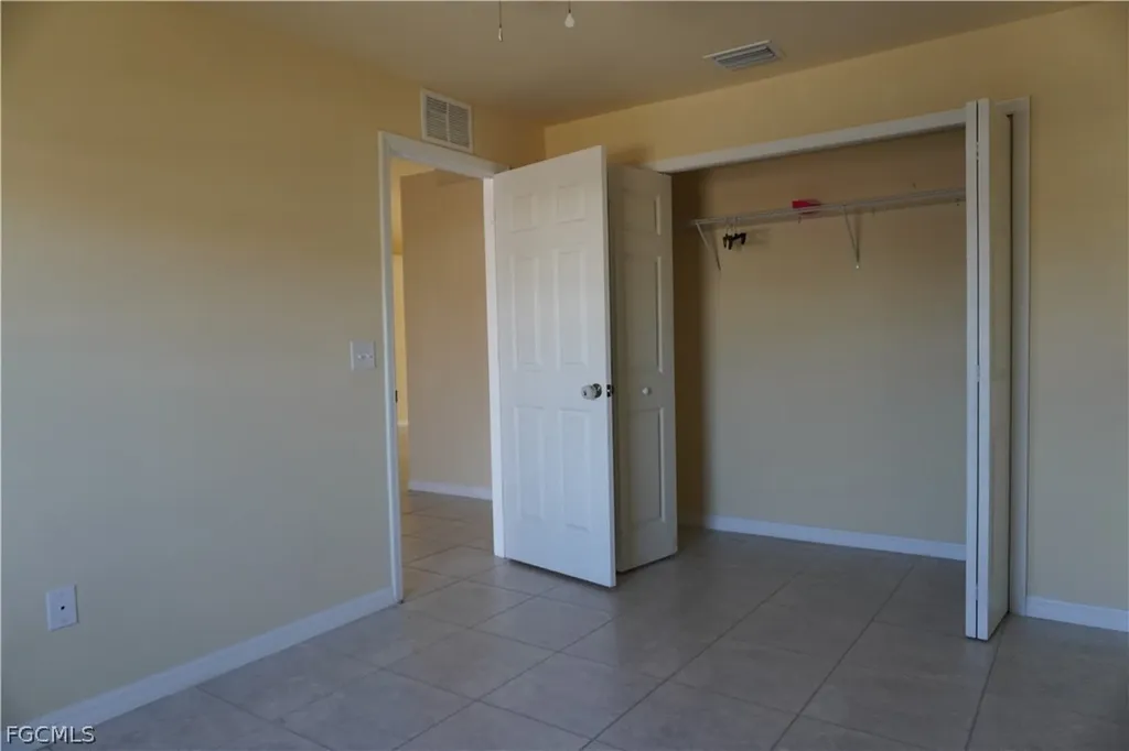 1314/1316 Country Club Boulevard Cape Coral FL 33990