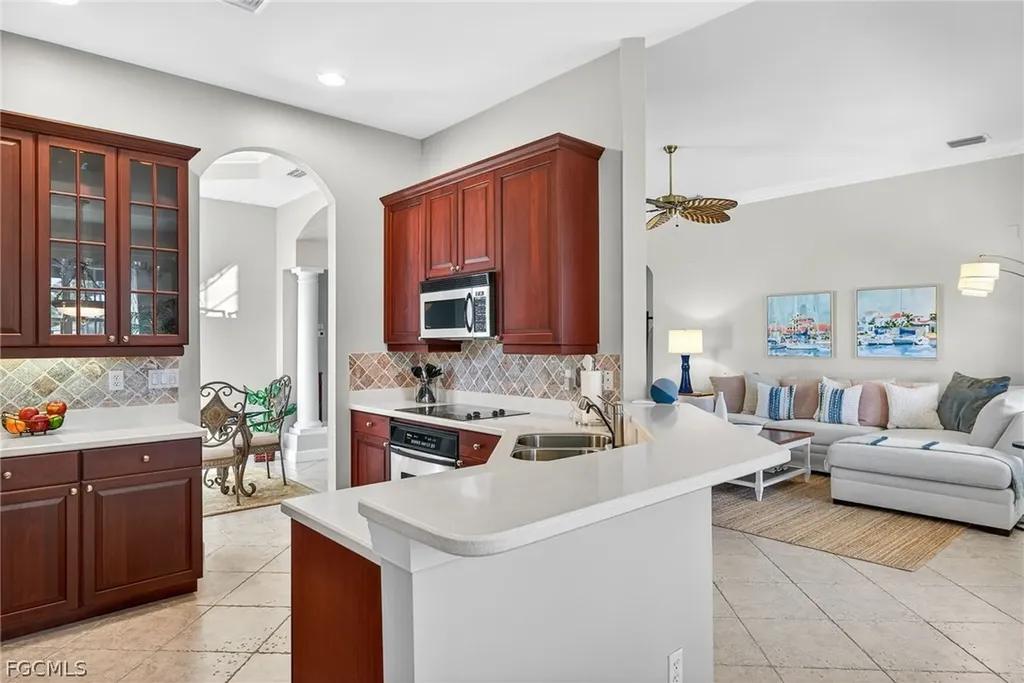8943 Greenwich Hills Way Fort Myers FL 33908
