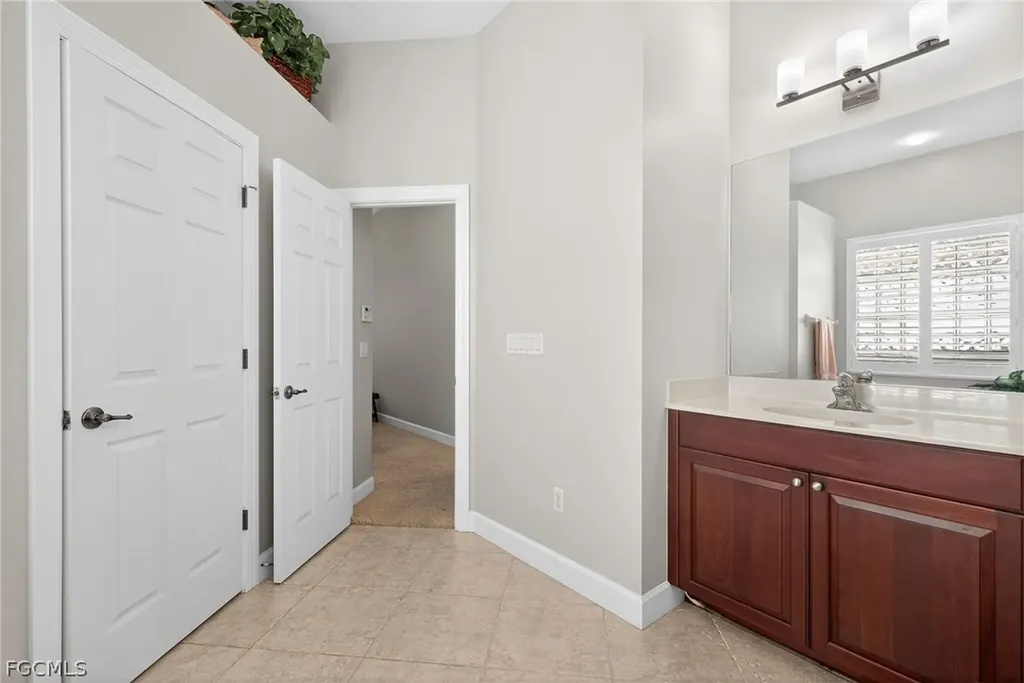 8943 Greenwich Hills Way Fort Myers FL 33908