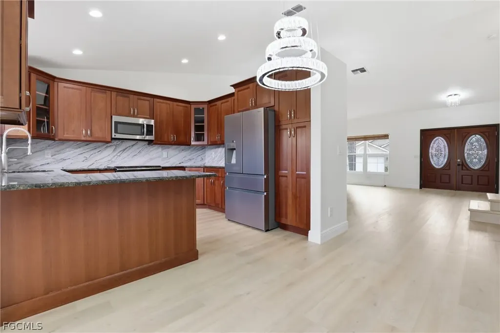 12960 Eagle Pointe Circle Fort Myers FL 33913