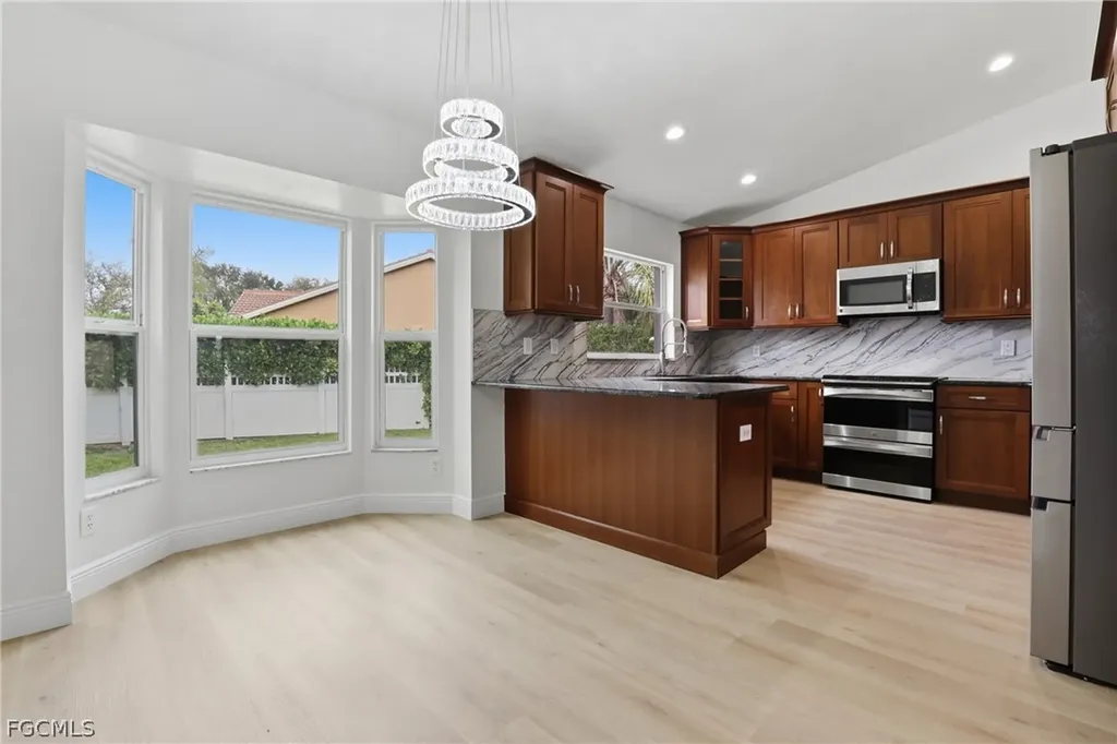 12960 Eagle Pointe Circle Fort Myers FL 33913