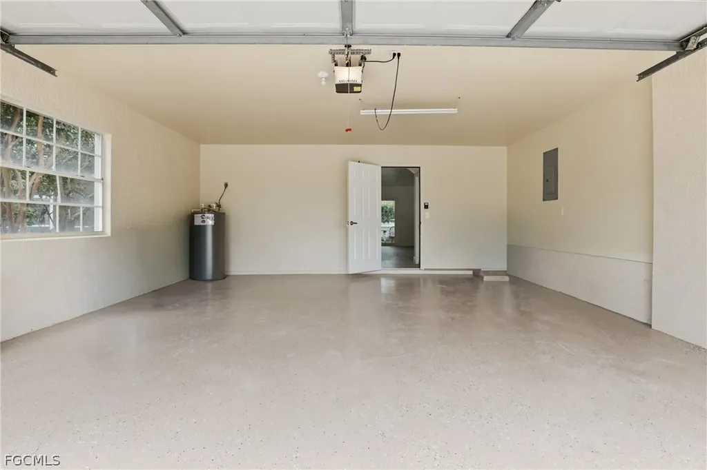 12960 Eagle Pointe Circle Fort Myers FL 33913