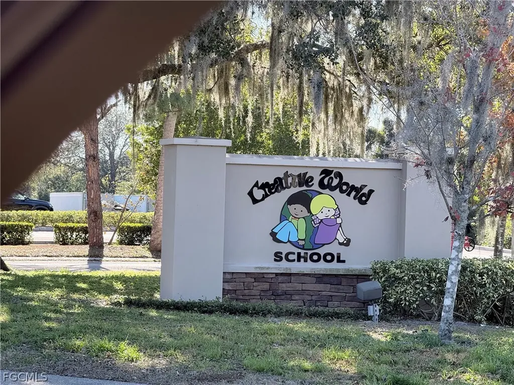 12960 Eagle Pointe Circle Fort Myers FL 33913