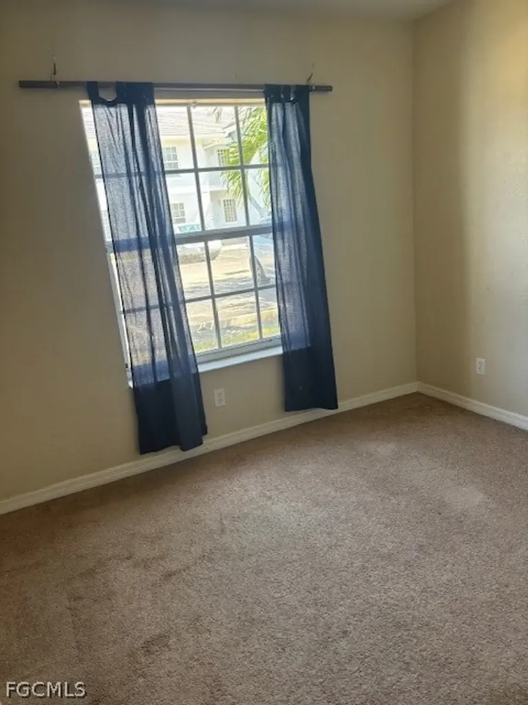 8326 Bernwood Cove Loop Fort Myers FL 33966
