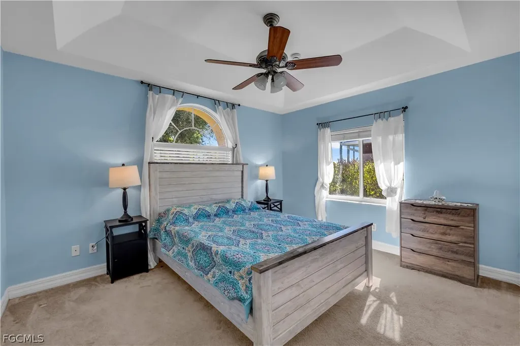 2804 SW 29th Place Cape Coral FL 33914