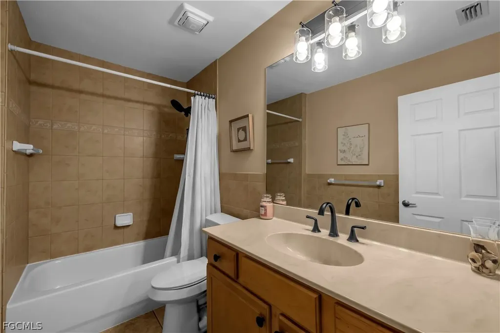 2804 SW 29th Place Cape Coral FL 33914