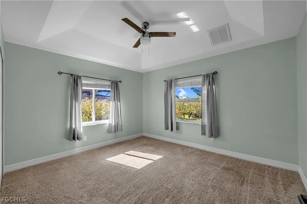 2804 SW 29th Place Cape Coral FL 33914