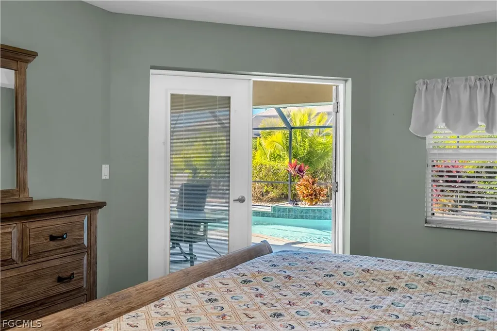 2804 SW 29th Place Cape Coral FL 33914