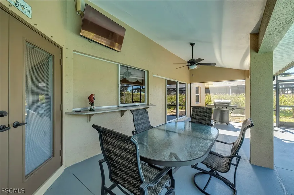 2804 SW 29th Place Cape Coral FL 33914