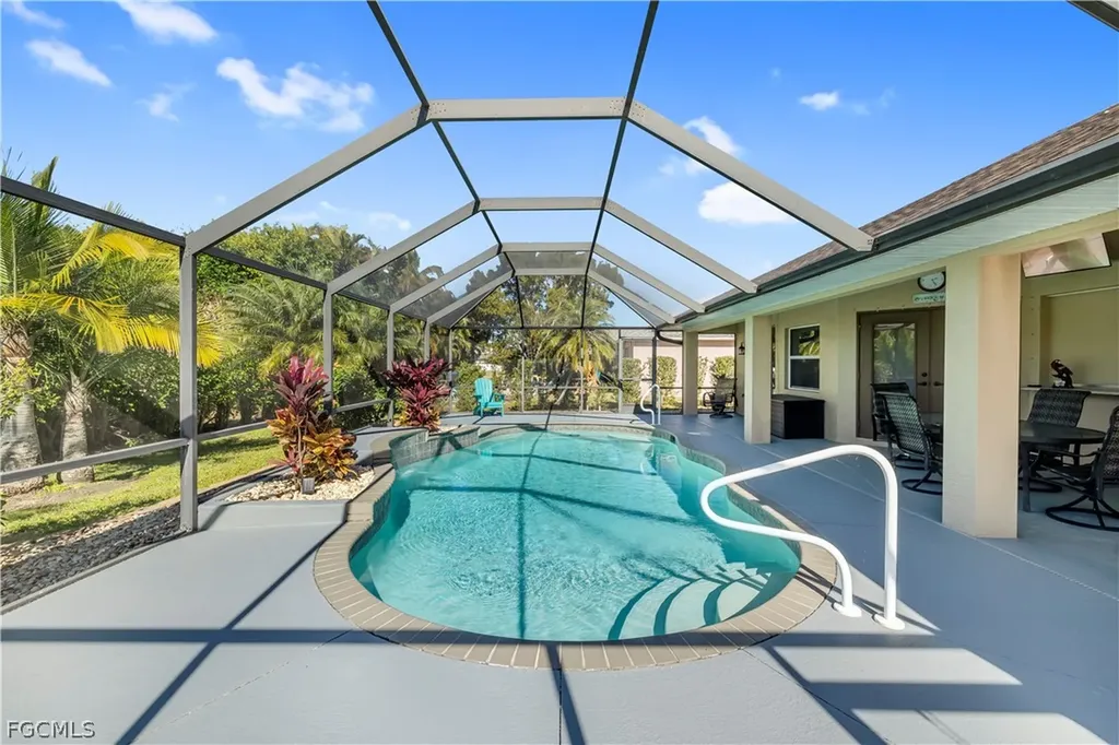 2804 SW 29th Place Cape Coral FL 33914