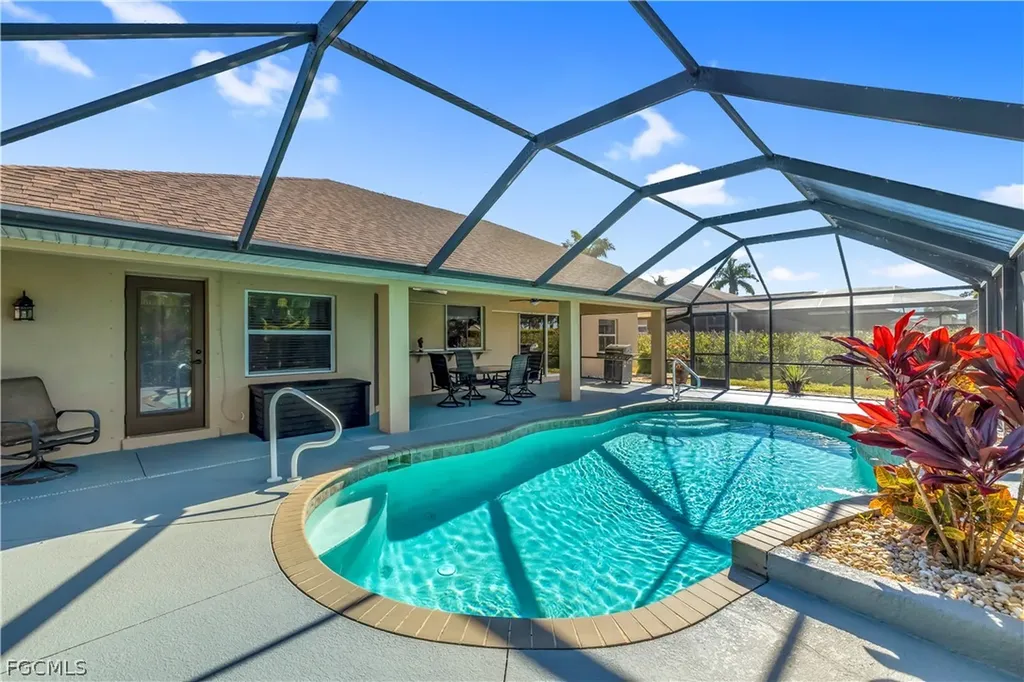 2804 SW 29th Place Cape Coral FL 33914