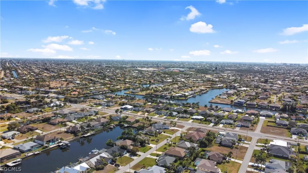 2804 SW 29th Place Cape Coral FL 33914