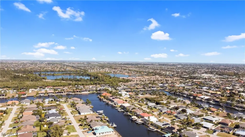 2804 SW 29th Place Cape Coral FL 33914