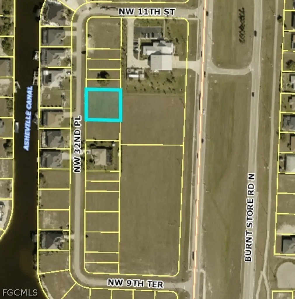 1023 NW 32nd Place Cape Coral FL 33993