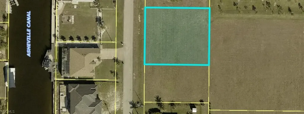 1023 NW 32nd Place Cape Coral FL 33993