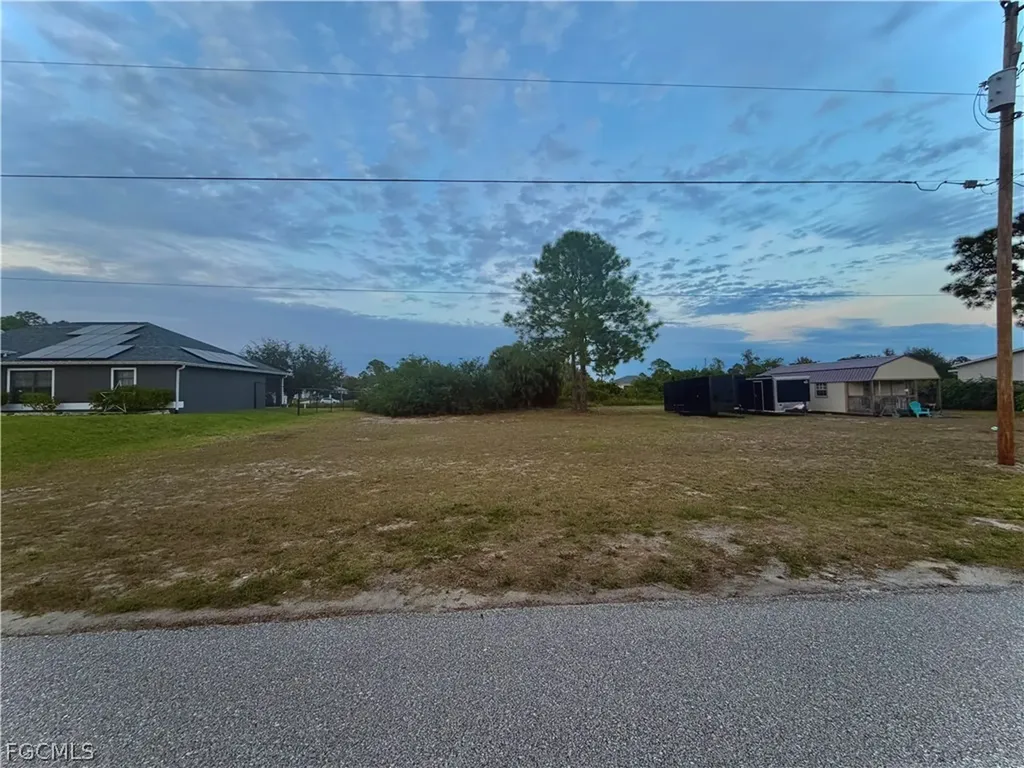 2514 34th Street SW Lehigh Acres FL 33976
