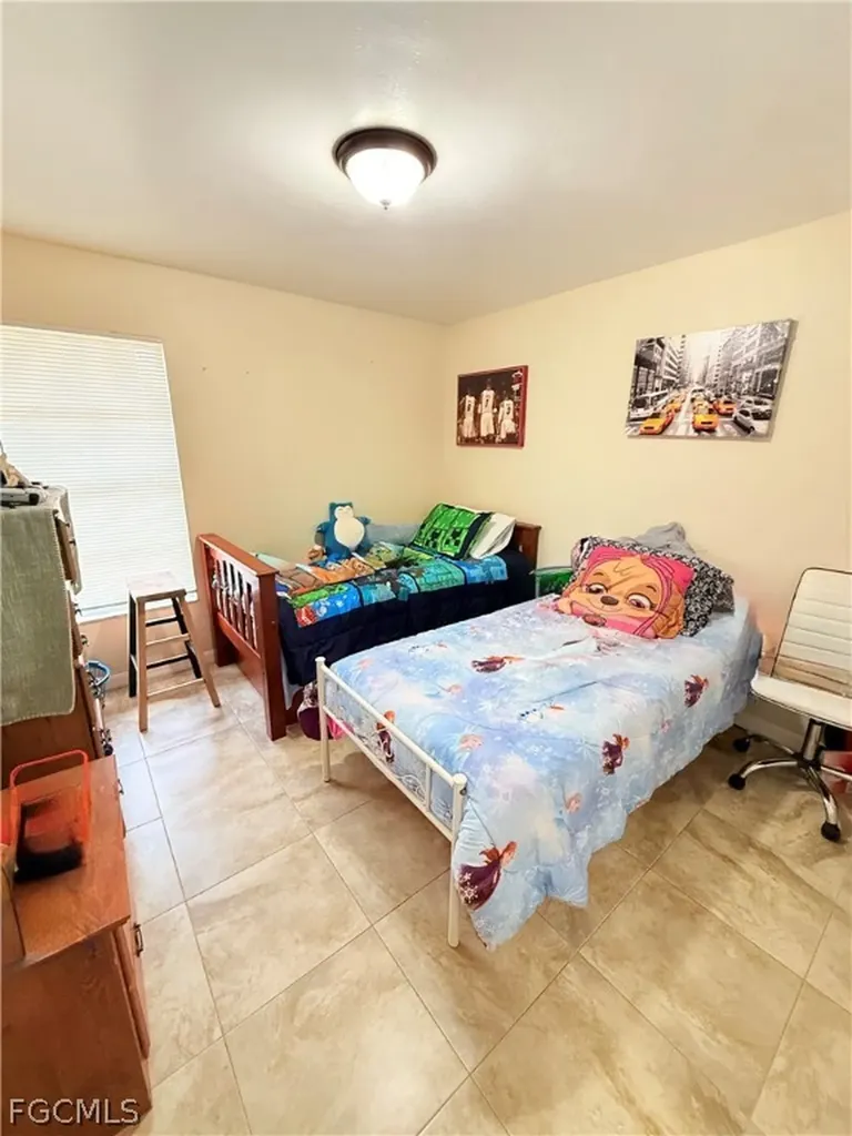 755 Arundel Circle Fort Myers FL 33913