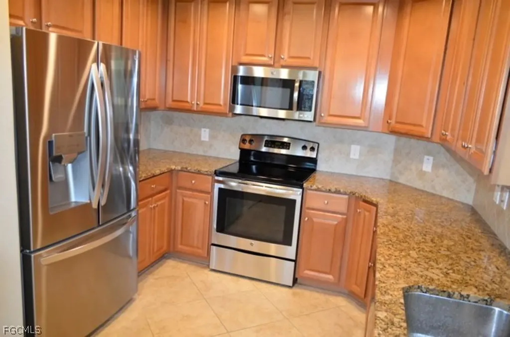 17462 Old Harmony Drive Fort Myers FL 33908