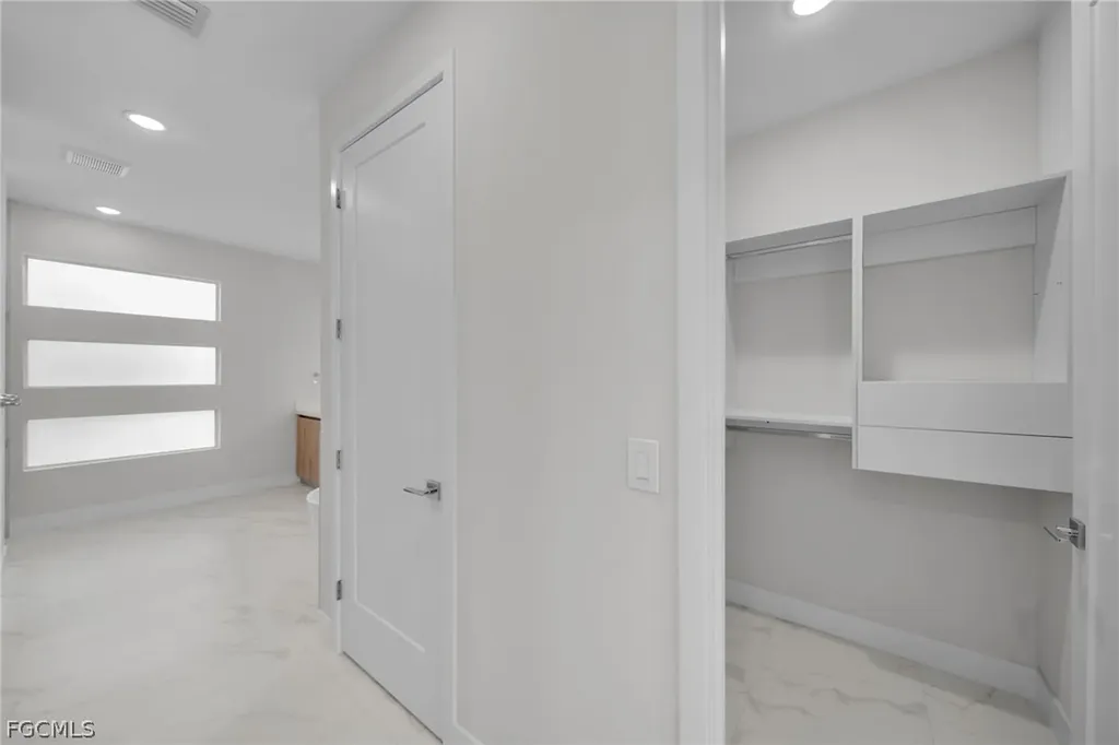 1430 SE 23rd Street Cape Coral FL 33990