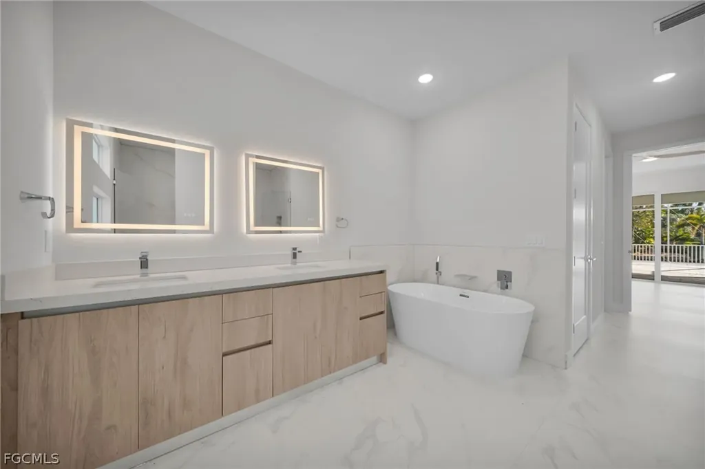 1430 SE 23rd Street Cape Coral FL 33990