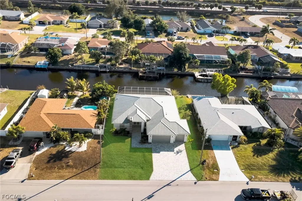 1430 SE 23rd Street Cape Coral FL 33990