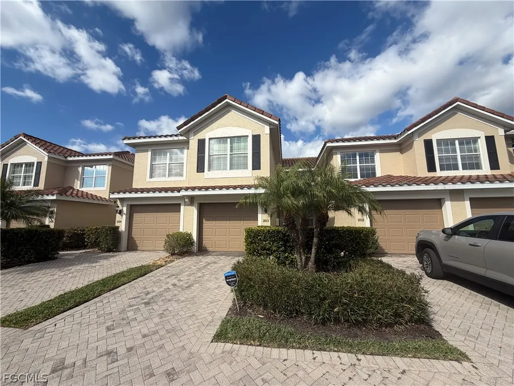 10339 Whispering Palms Drive Fort Myers FL 33913