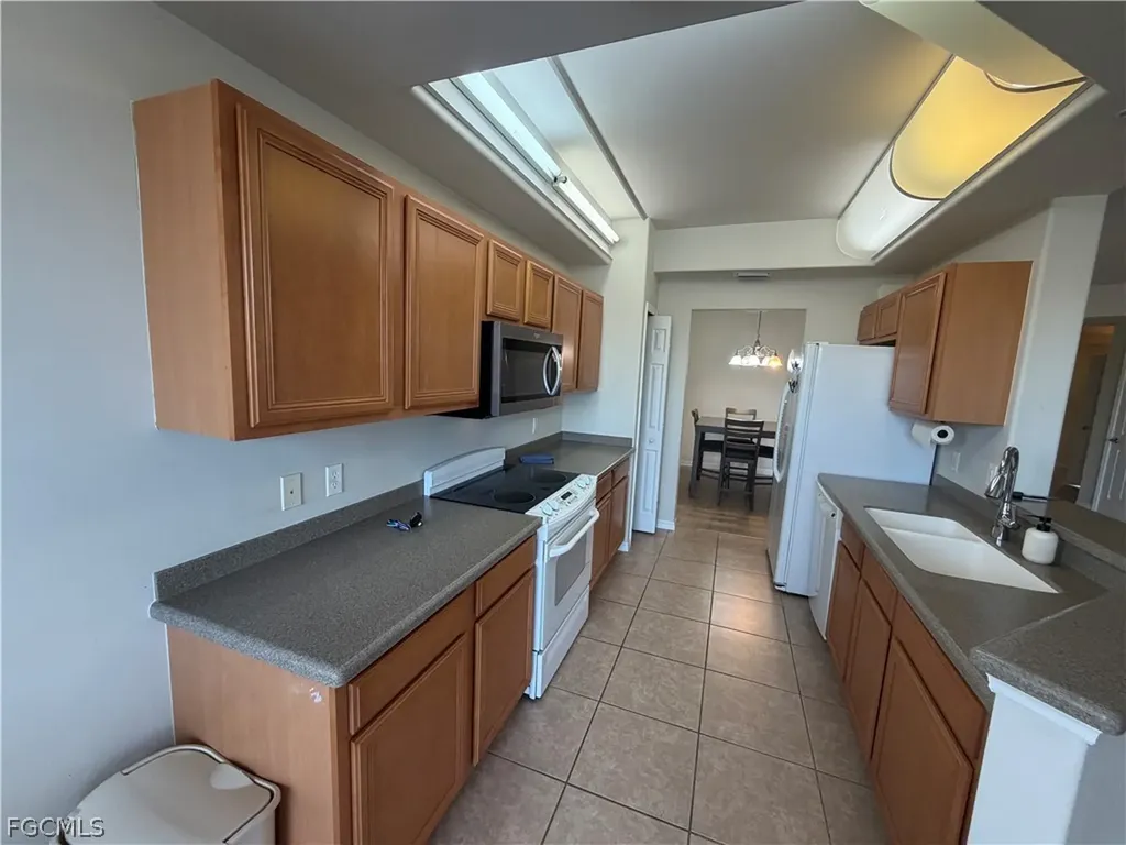 10339 Whispering Palms Drive Fort Myers FL 33913