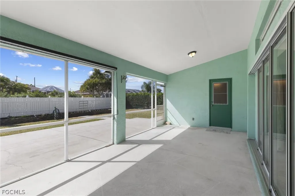 234 SW 43rd Terrace Cape Coral FL 33914