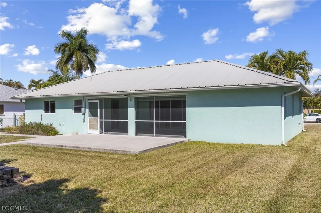 234 SW 43rd Terrace Cape Coral FL 33914