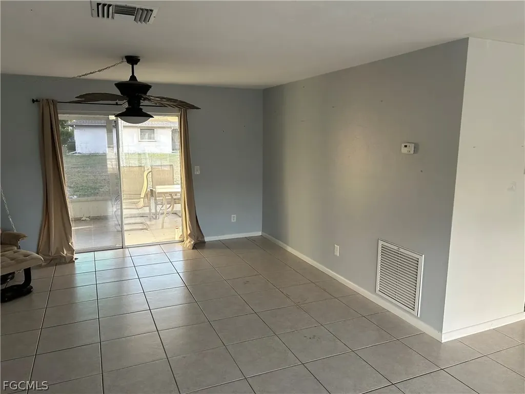 1412 SE 29th Terrace Cape Coral FL 33904
