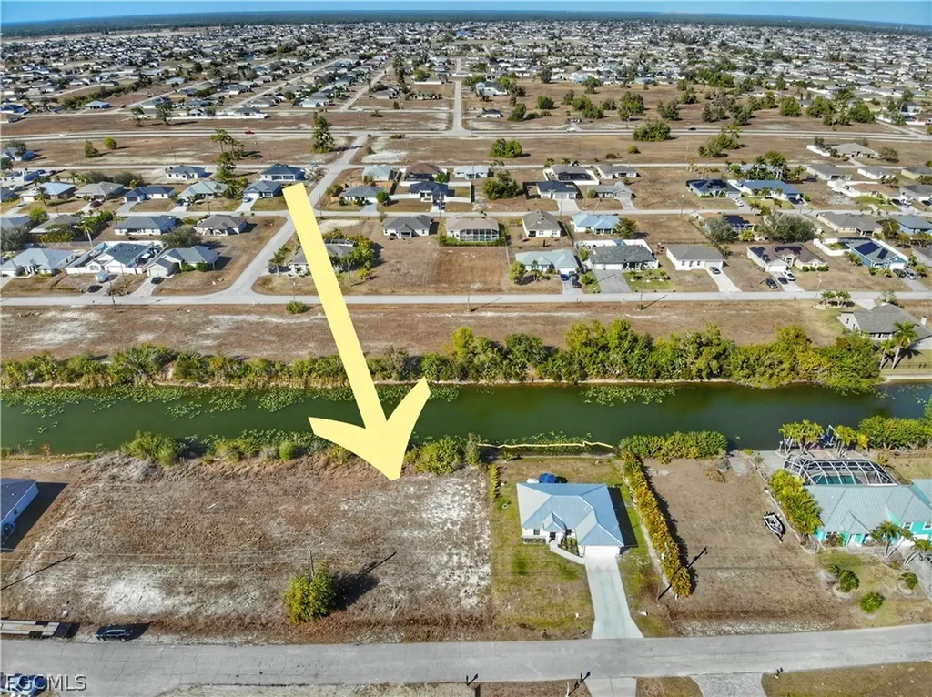 429 NW 14th Street Cape Coral FL 33993