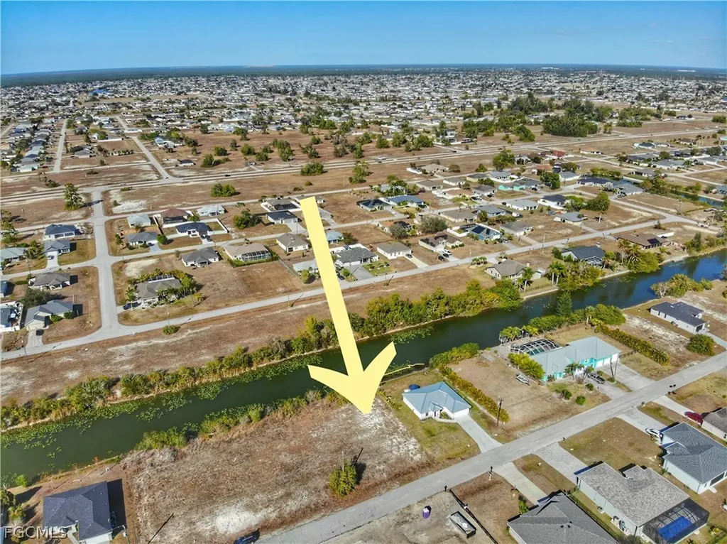 429 NW 14th Street Cape Coral FL 33993