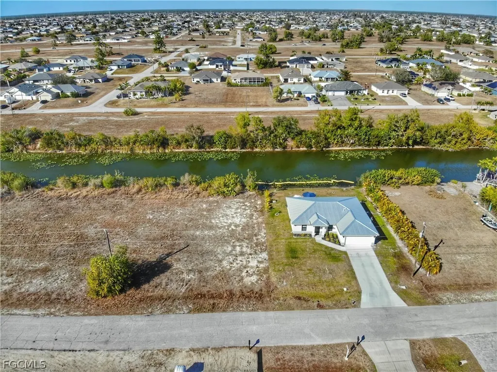 429 NW 14th Street Cape Coral FL 33993